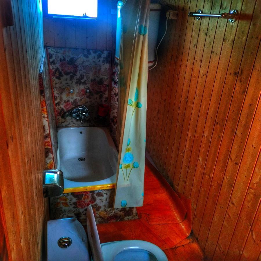 Lala Rukh Group Of Houseboats Ξενοδοχείο Σριναγκάρ Εξωτερικό φωτογραφία