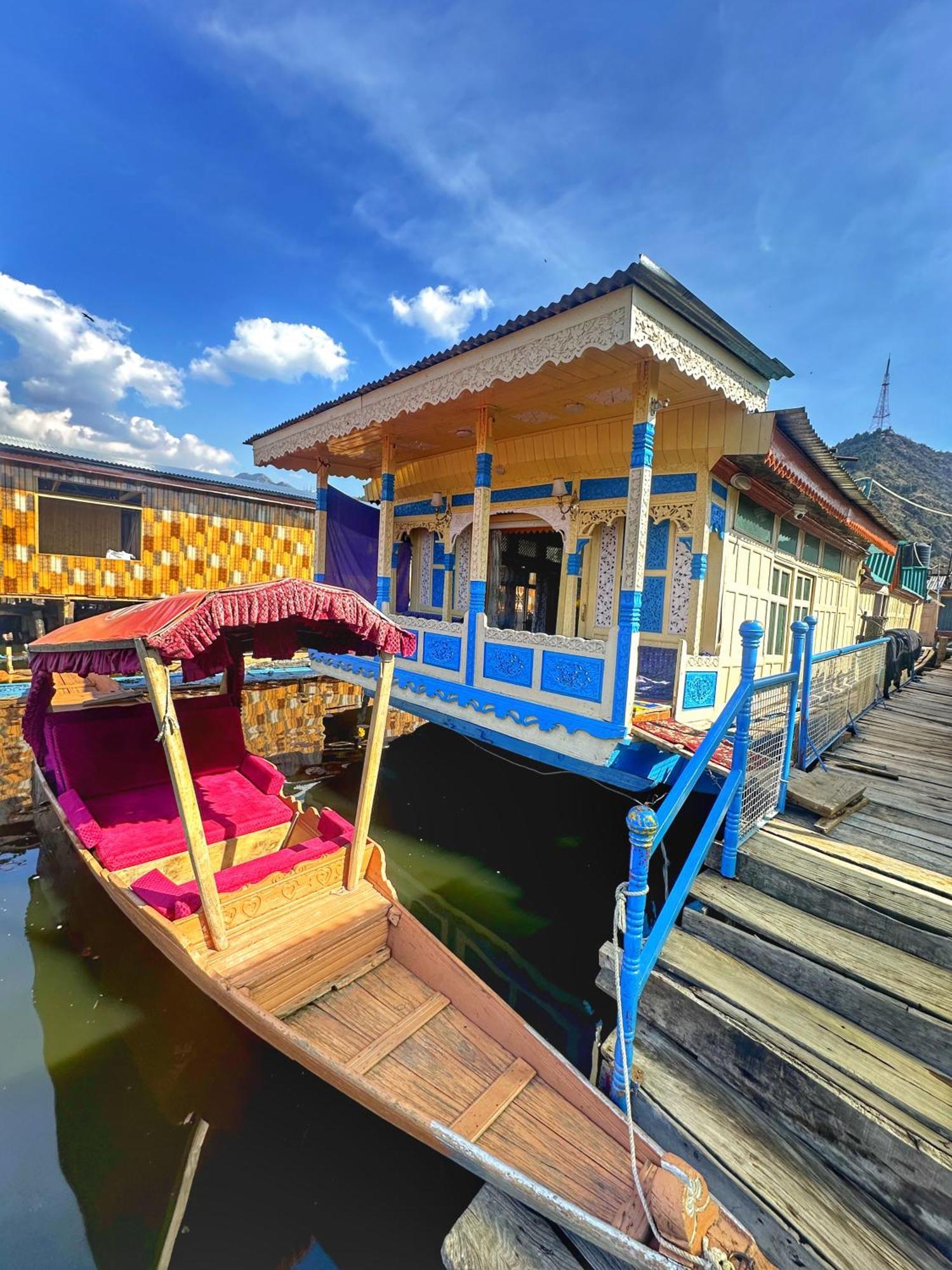 Lala Rukh Group Of Houseboats Ξενοδοχείο Σριναγκάρ Εξωτερικό φωτογραφία